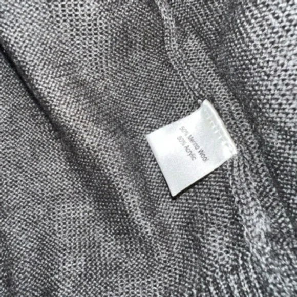 Saks Fifth Avenue Mens Pullover Sweater Gray Argyle V Neck Wool Long Sleeve M - Picture 8 of 8